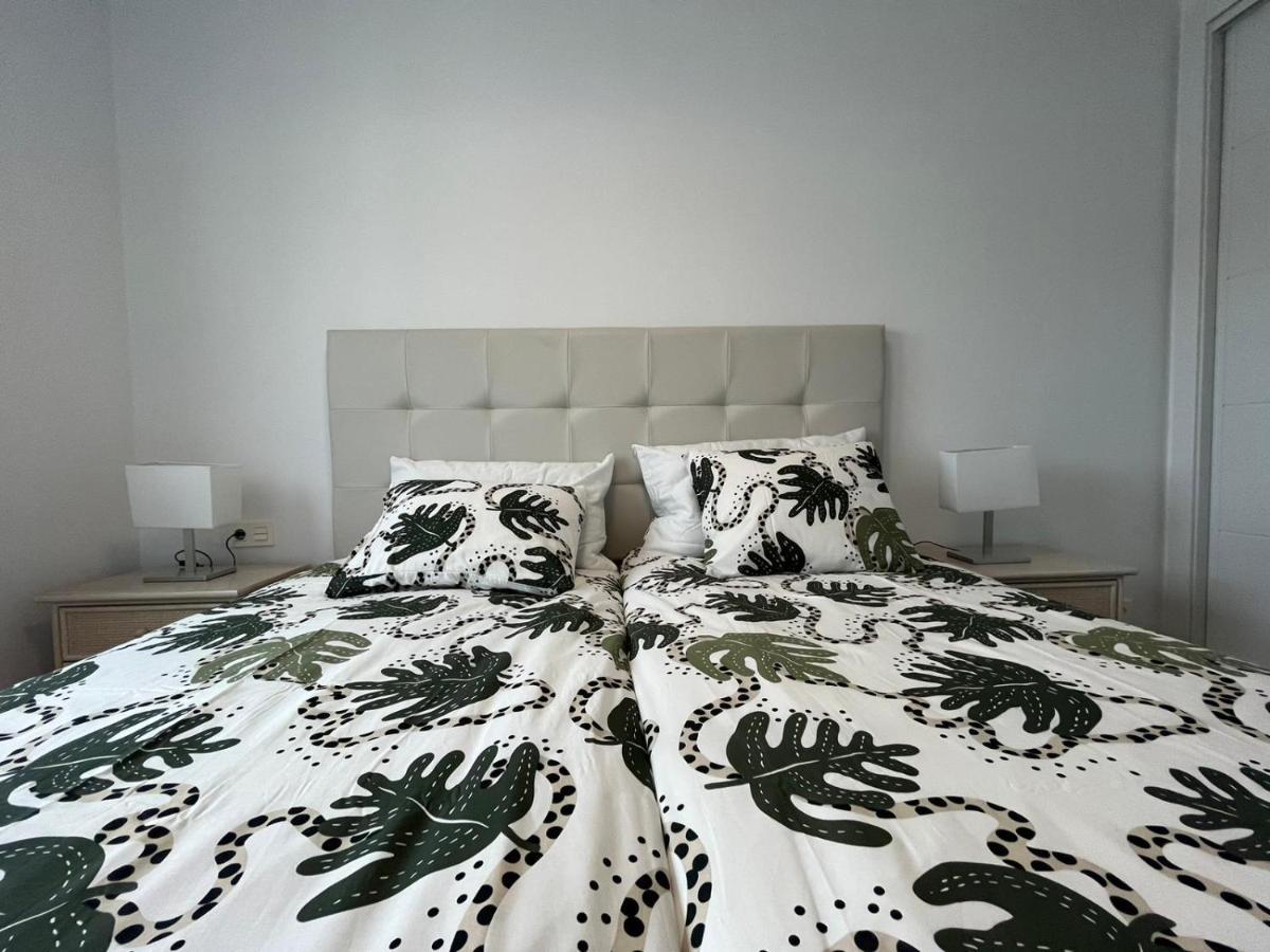 Chalet Adosado El Medano 외부 사진
